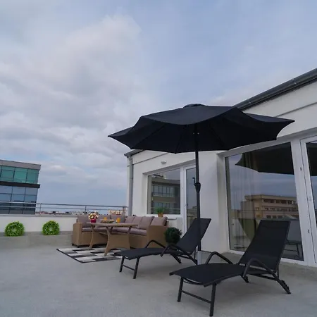 Penthouse With Huge Rooftop Terrace & City View Bucharest Exterior photo