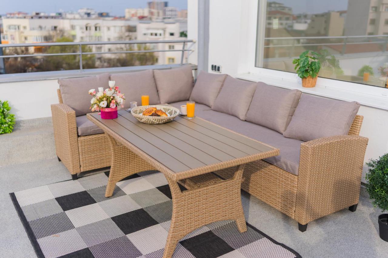 Appartement Penthouse With Huge Rooftop Terrace & View Bucarest