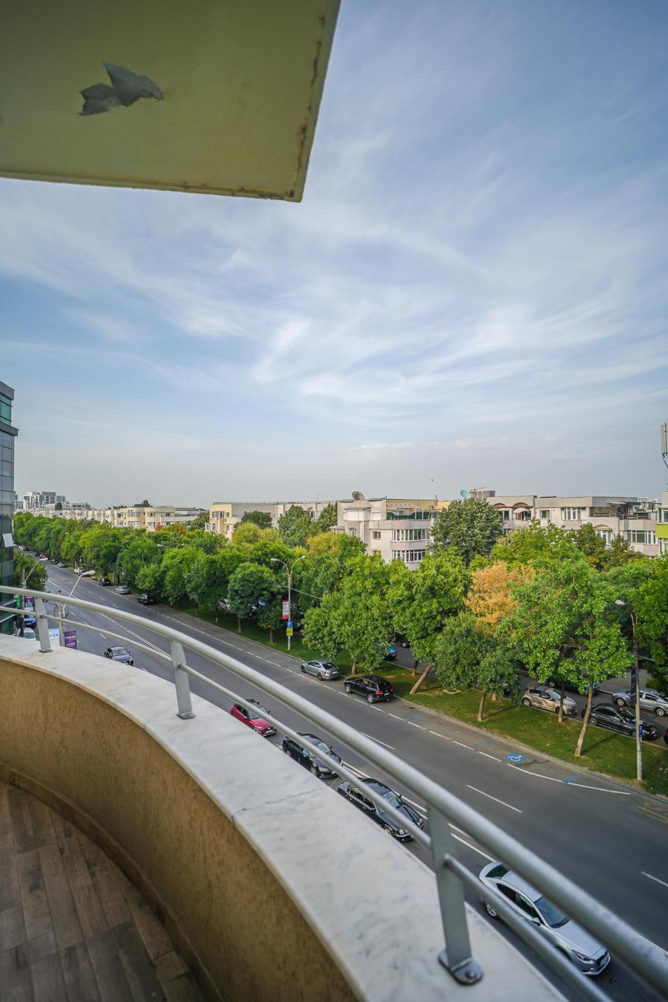 Penthouse With Huge Rooftop Terrace & View Appartement