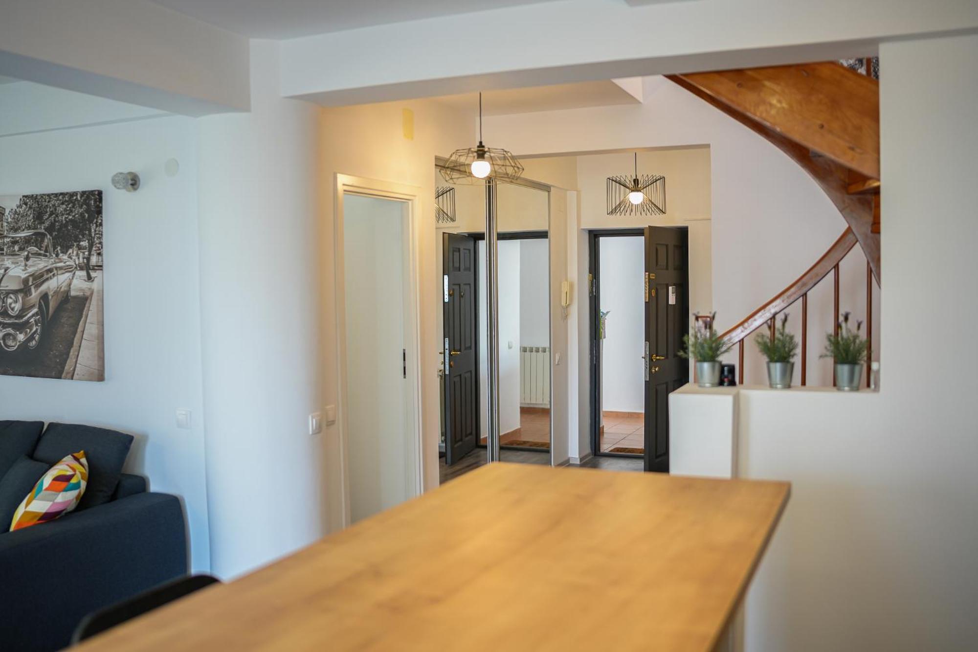 Appartement Penthouse With Huge Rooftop Terrace & View Bucarest
